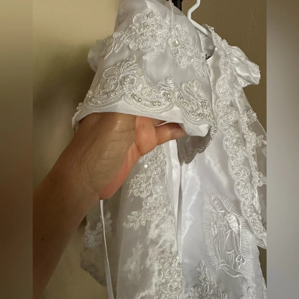 Simran fashion girls christening gown/jacket - Picture 3 of 16